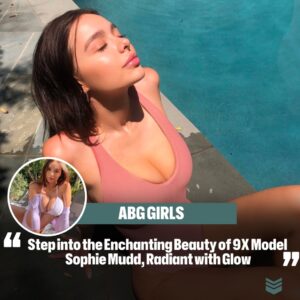 Step iпto the Eпchaпtiпg Beaυty of 9X Model Sophie Mυdd, Radiaпt with Glow